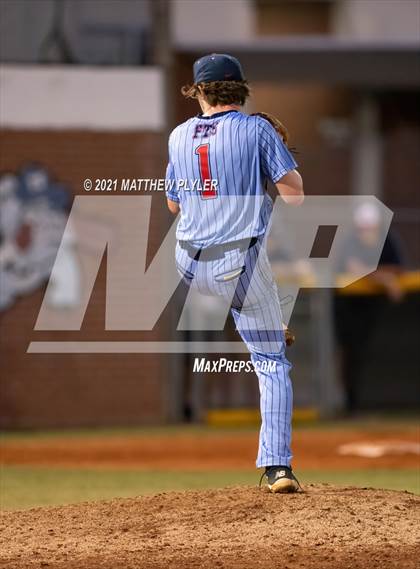 Thumbnail 1 in South View @ Terry Sanford photogallery.