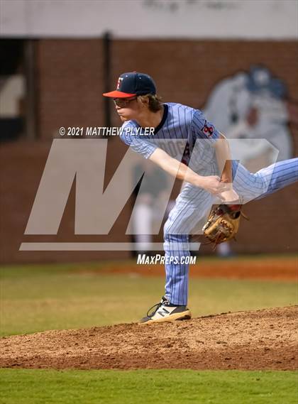 Thumbnail 3 in South View @ Terry Sanford photogallery.