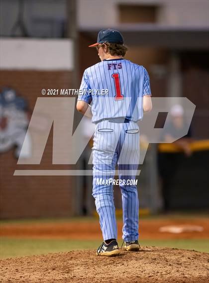 Thumbnail 2 in South View @ Terry Sanford photogallery.