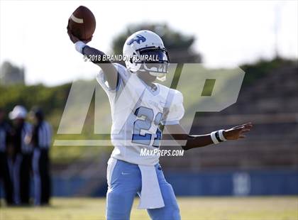 Thumbnail 3 in Calera @ Chilton County (Spring Game) photogallery.