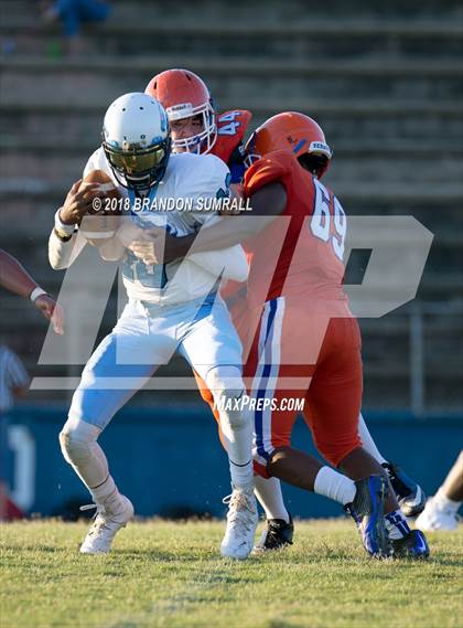 Thumbnail 3 in Calera @ Chilton County (Spring Game) photogallery.