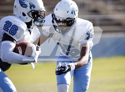 Thumbnail 2 in Calera @ Chilton County (Spring Game) photogallery.