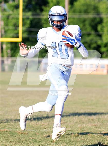 Thumbnail 2 in Calera @ Chilton County (Spring Game) photogallery.