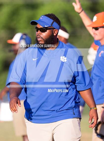 Thumbnail 2 in Calera @ Chilton County (Spring Game) photogallery.