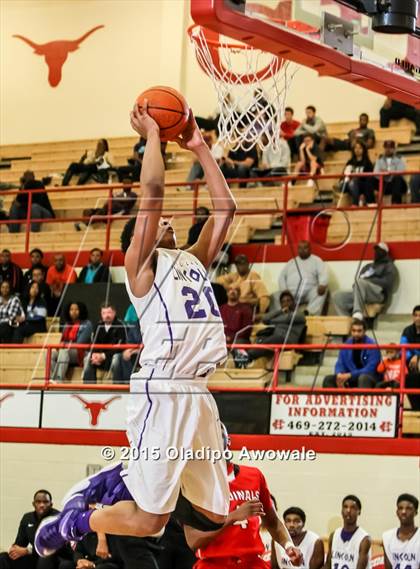 Thumbnail 3 in MacArthur vs. Lincoln  photogallery.