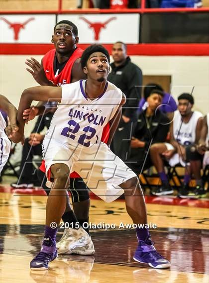 Thumbnail 2 in MacArthur vs. Lincoln  photogallery.