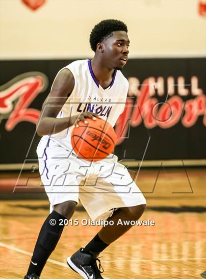 Thumbnail 2 in MacArthur vs. Lincoln  photogallery.