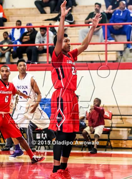 Thumbnail 3 in MacArthur vs. Lincoln  photogallery.