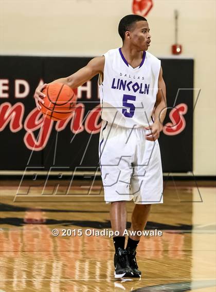 Thumbnail 3 in MacArthur vs. Lincoln  photogallery.
