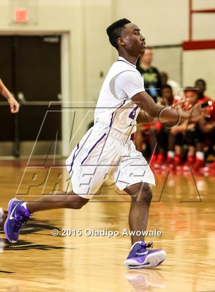 Thumbnail 3 in MacArthur vs. Lincoln  photogallery.