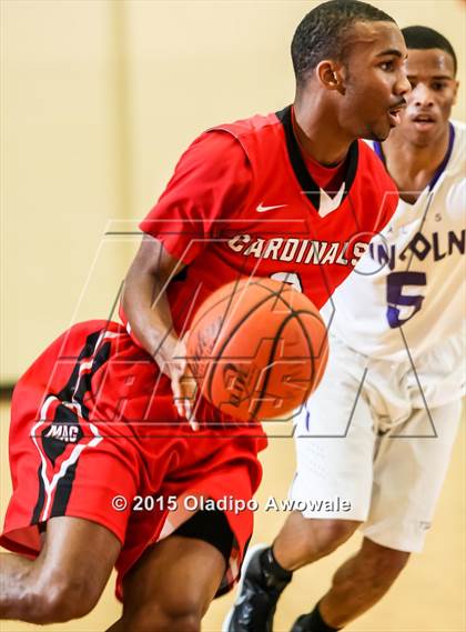 Thumbnail 1 in MacArthur vs. Lincoln  photogallery.