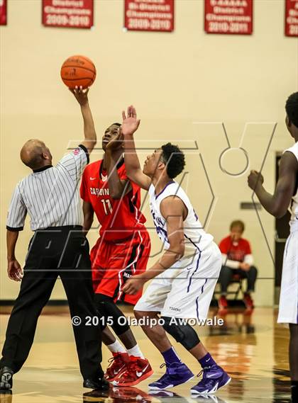 Thumbnail 1 in MacArthur vs. Lincoln  photogallery.