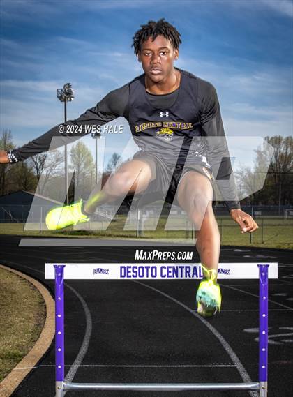 Thumbnail 2 in DeSoto Central (Team & Individual) photogallery.