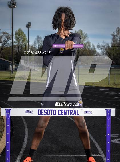 Thumbnail 1 in DeSoto Central (Team & Individual) photogallery.