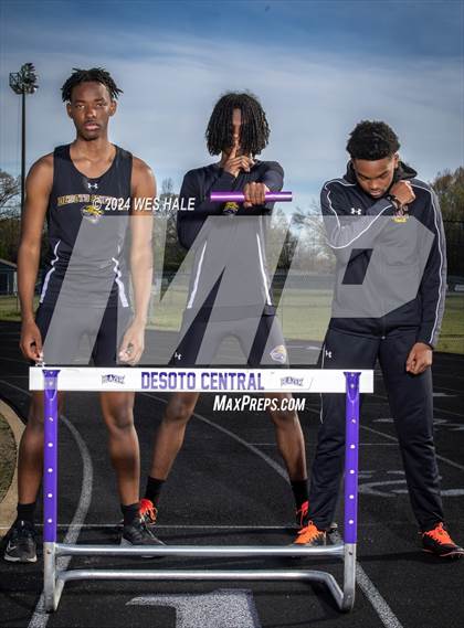 Thumbnail 2 in DeSoto Central (Team & Individual) photogallery.