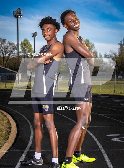 Thumbnail 3 in DeSoto Central (Team & Individual) photogallery.