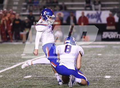 Thumbnail 2 in Folsom vs Cathedral Catholic (CIF State D1-AA Final) photogallery.