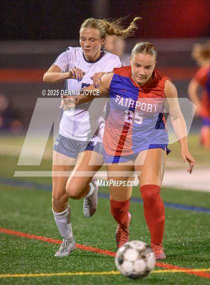 Thumbnail 1 in Webster Thomas @ Fairport photogallery.