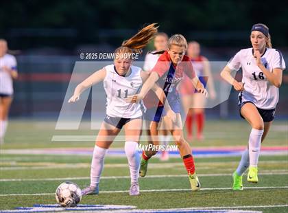 Thumbnail 3 in Webster Thomas @ Fairport photogallery.