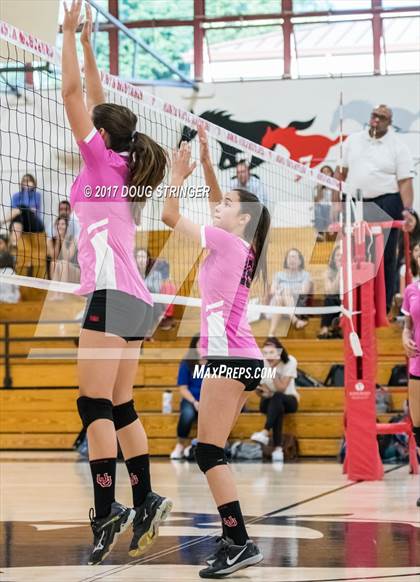Thumbnail 3 in Foothill vs Monte Vista photogallery.