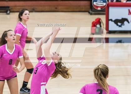 Thumbnail 3 in Foothill vs Monte Vista photogallery.