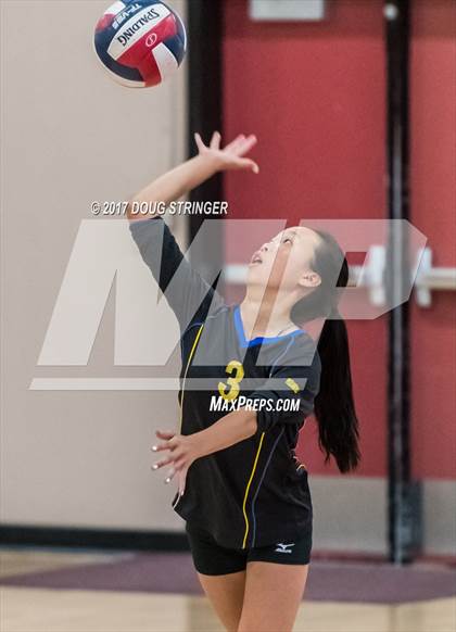 Thumbnail 2 in Foothill vs Monte Vista photogallery.