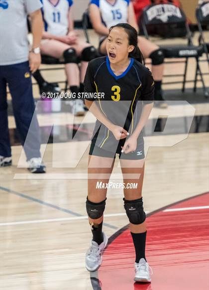 Thumbnail 1 in Foothill vs Monte Vista photogallery.