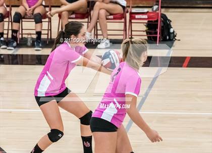 Thumbnail 3 in Foothill vs Monte Vista photogallery.