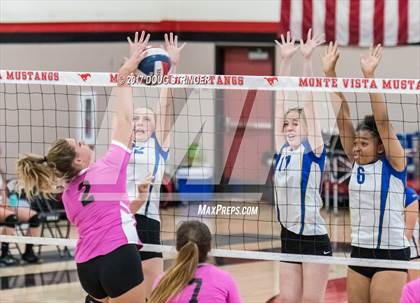 Thumbnail 3 in Foothill vs Monte Vista photogallery.
