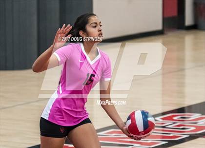 Thumbnail 3 in Foothill vs Monte Vista photogallery.