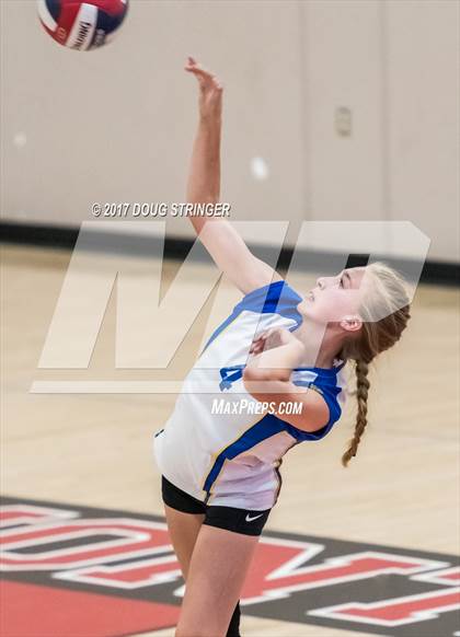 Thumbnail 1 in Foothill vs Monte Vista photogallery.