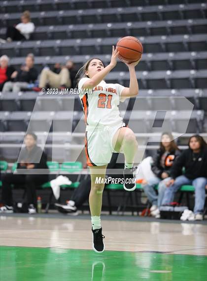 Thumbnail 2 in Greenville vs. Commerce photogallery.