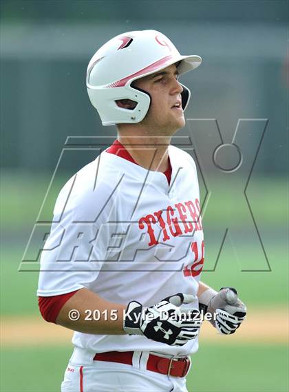 Thumbnail 2 in Pottsboro vs Glen Rose (UIL 3A Region 2 Quarterfinal) photogallery.