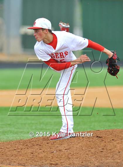 Thumbnail 2 in Pottsboro vs Glen Rose (UIL 3A Region 2 Quarterfinal) photogallery.