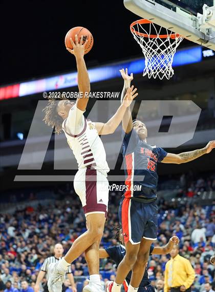 Thumbnail 3 in Beaumont United vs. Kimball (UIL 5A State Semifinal) photogallery.