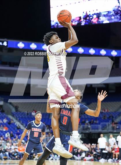 Thumbnail 2 in Beaumont United vs. Kimball (UIL 5A State Semifinal) photogallery.