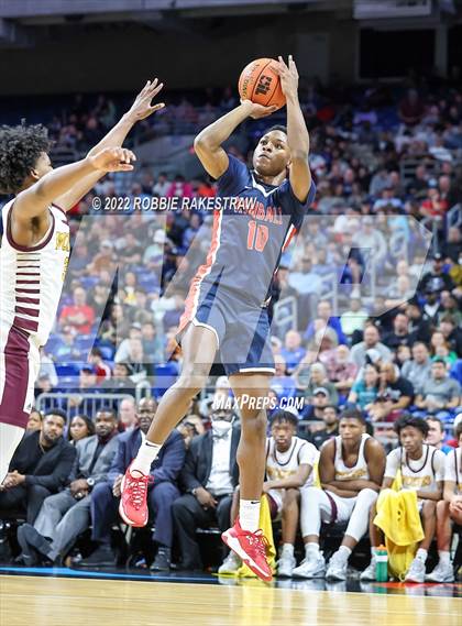 Thumbnail 2 in Beaumont United vs. Kimball (UIL 5A State Semifinal) photogallery.