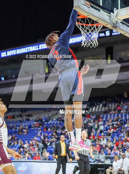 Thumbnail 2 in Beaumont United vs. Kimball (UIL 5A State Semifinal) photogallery.