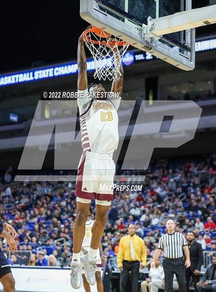 Thumbnail 3 in Beaumont United vs. Kimball (UIL 5A State Semifinal) photogallery.