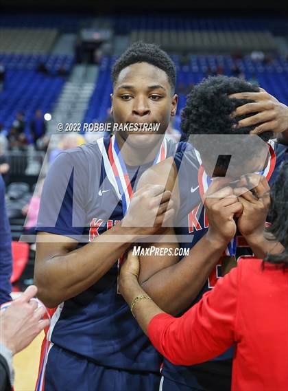 Thumbnail 3 in Beaumont United vs. Kimball (UIL 5A State Semifinal) photogallery.
