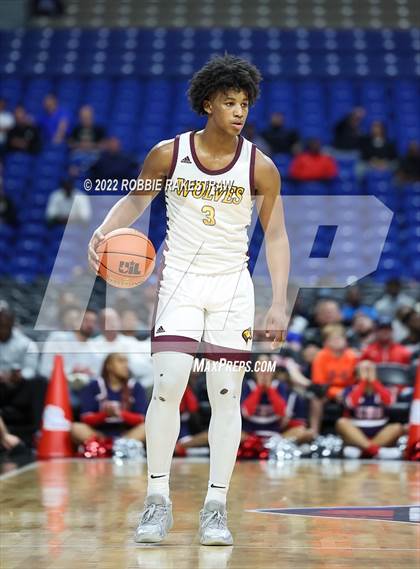 Thumbnail 1 in Beaumont United vs. Kimball (UIL 5A State Semifinal) photogallery.