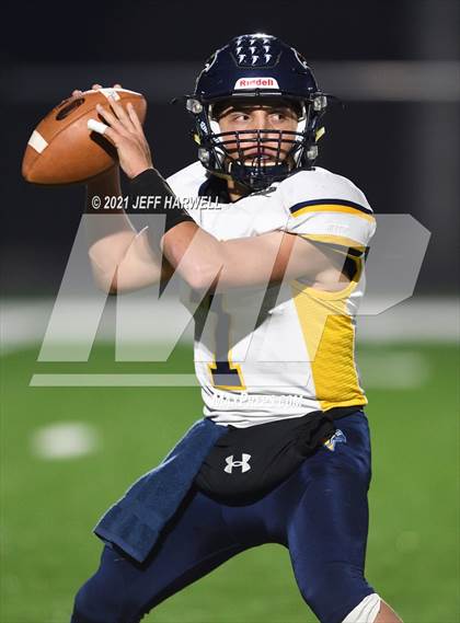 Thumbnail 3 in Hillsdale @ Mogadore (OHSAA D6 Regional Quarterfinal) photogallery.