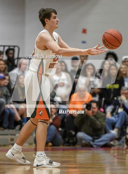 Thumbnail 2 in East Lincoln vs. Forest Hills (NCHSAA 2A Western Regional)  photogallery.