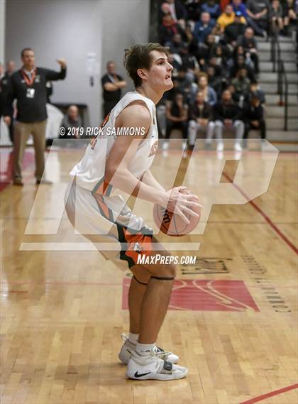 Thumbnail 2 in East Lincoln vs. Forest Hills (NCHSAA 2A Western Regional)  photogallery.