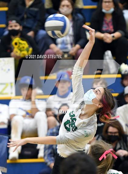 Thumbnail 3 in El Camino @ Del Campo photogallery.