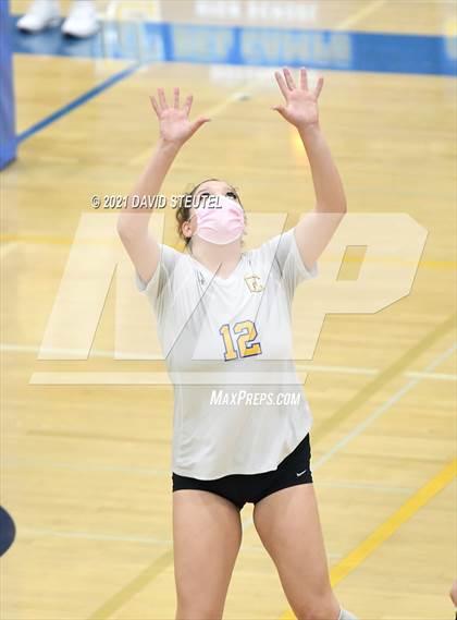 Thumbnail 3 in El Camino @ Del Campo photogallery.