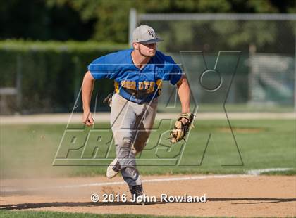 Thumbnail 2 in Mundelein vs. Lake Forest (IHSA 4A Sectional Semifinal) photogallery.