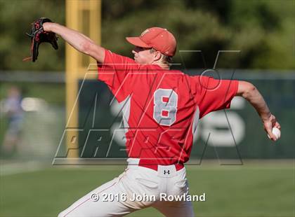 Thumbnail 2 in Mundelein vs. Lake Forest (IHSA 4A Sectional Semifinal) photogallery.