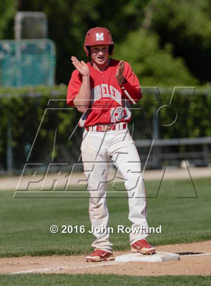 Thumbnail 1 in Mundelein vs. Lake Forest (IHSA 4A Sectional Semifinal) photogallery.