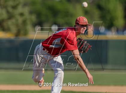 Thumbnail 2 in Mundelein vs. Lake Forest (IHSA 4A Sectional Semifinal) photogallery.